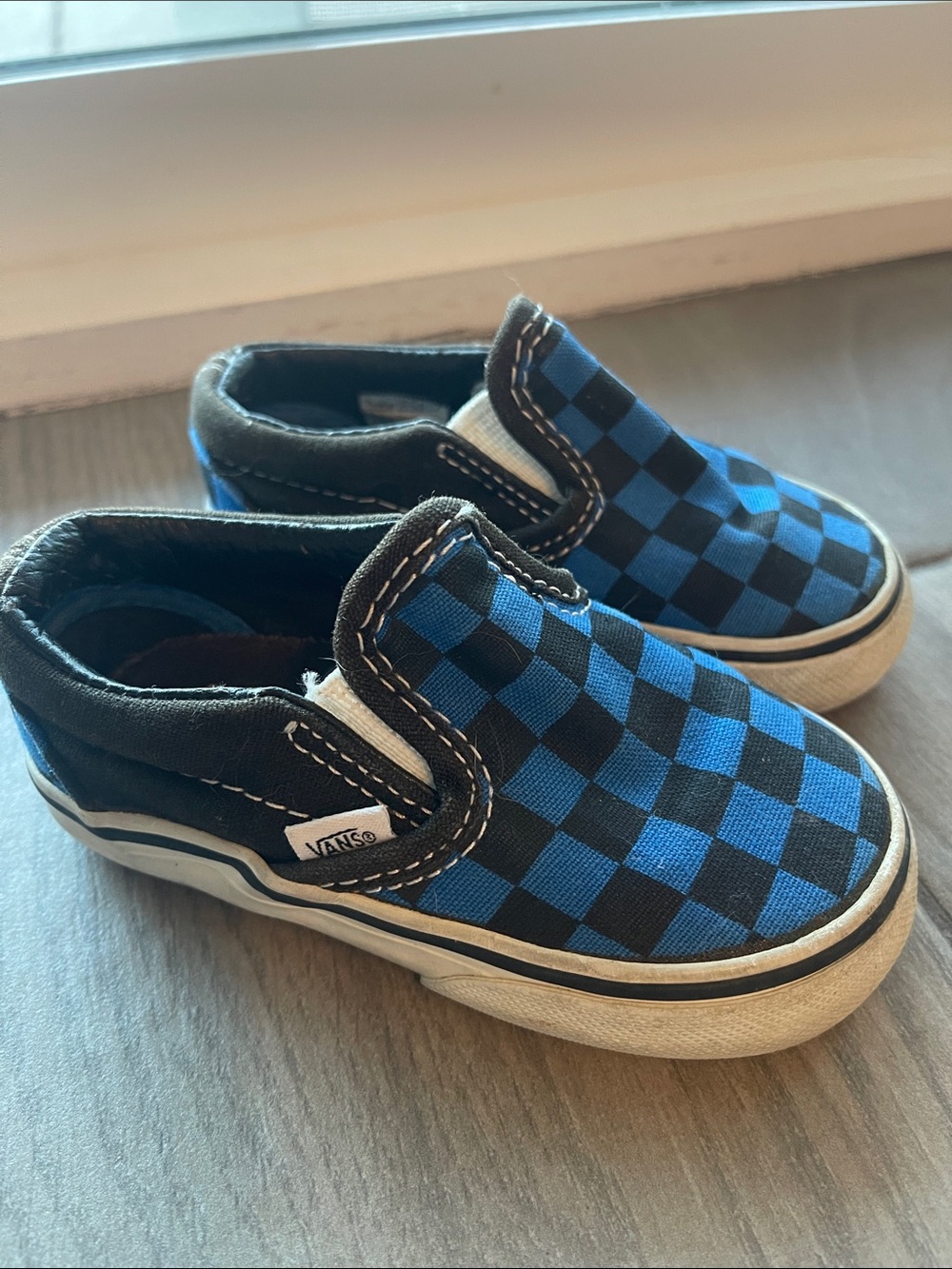 Vans Toddler Slip-On Checkerboard Sneakers in Blue and Black